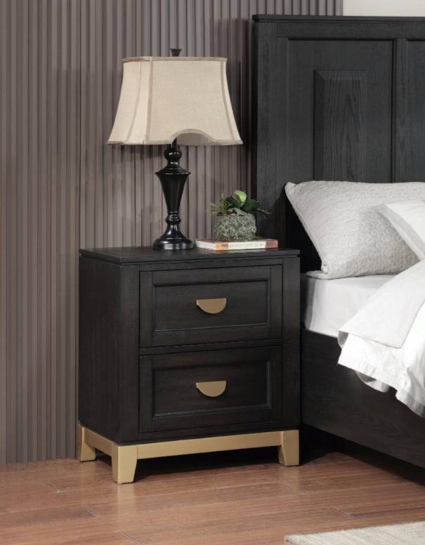 B236 KING BED FRAME - DRESSER - MIRROR- NIGHTSTAND ( Free chest)