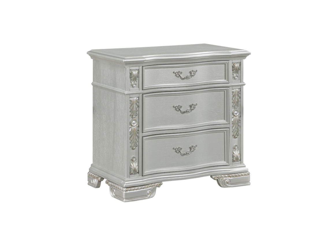 B581 - ATLAS SILVER 4 PC (King Bed, Dresser, Mirror, Nightstand)