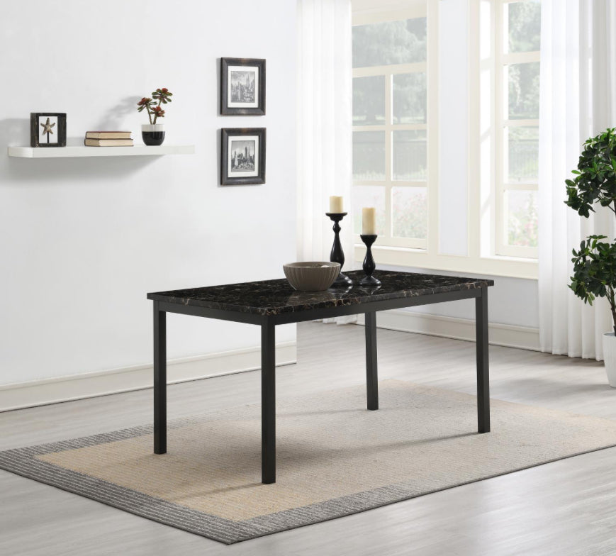 D240-5 PC	DINING TABLE & 4 CHAIRS