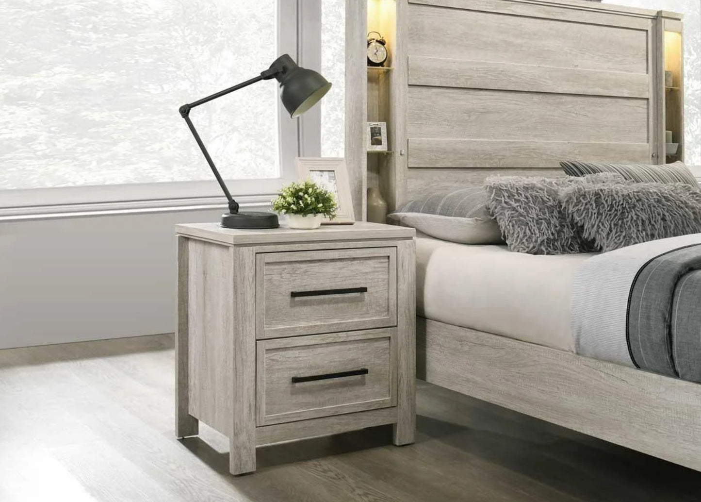 Emma B120 5 Piece Set Includes: QUEEN Bed, Dresser, Mirror, Nightstand, Chest