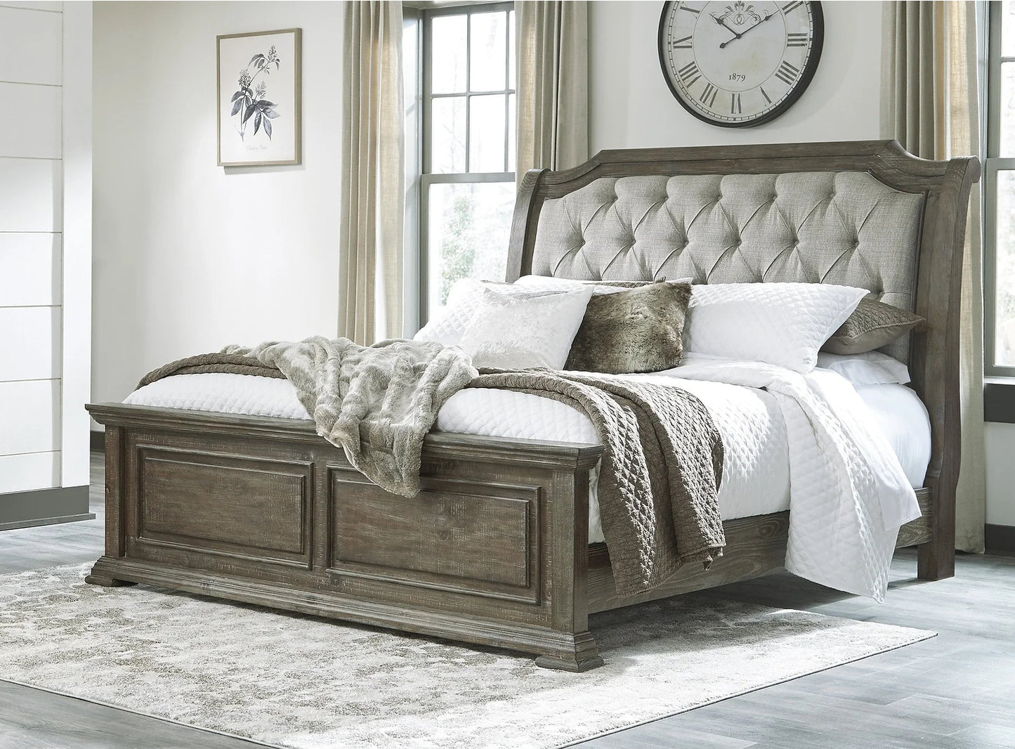 Wendy Norah King 4 Piece Set  Includes: Bed, Dresser, Mirror, Nightstand