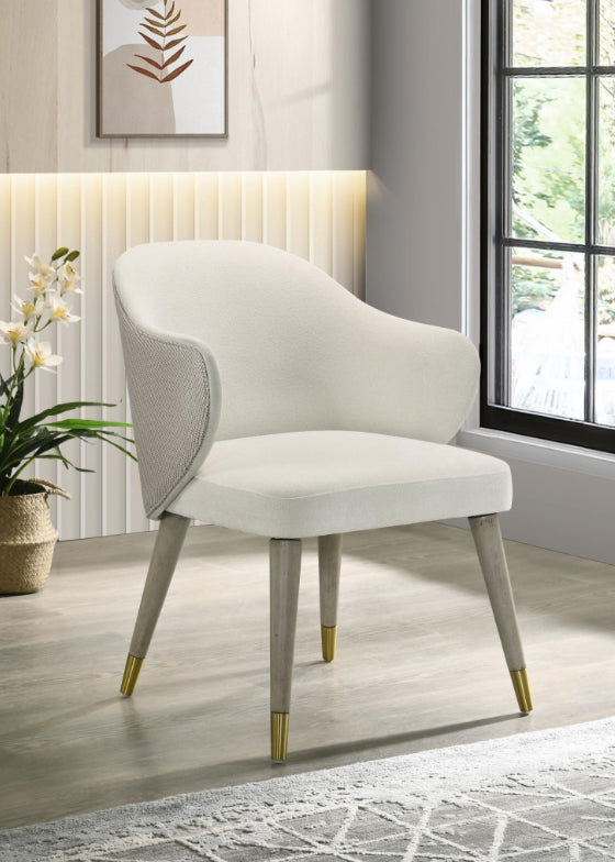 D070 DINING TABLE & 6 SIDE CHAIRS
