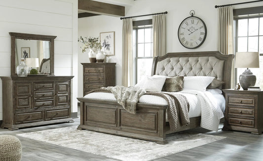 Wendy Norah King 4 Piece Set  Includes: Bed, Dresser, Mirror, Nightstand