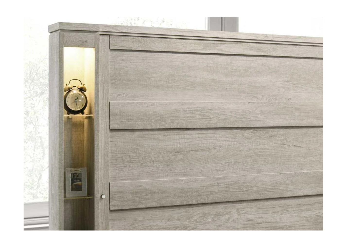 Emma B120 5 Piece Set Includes: QUEEN Bed, Dresser, Mirror, Nightstand, Chest