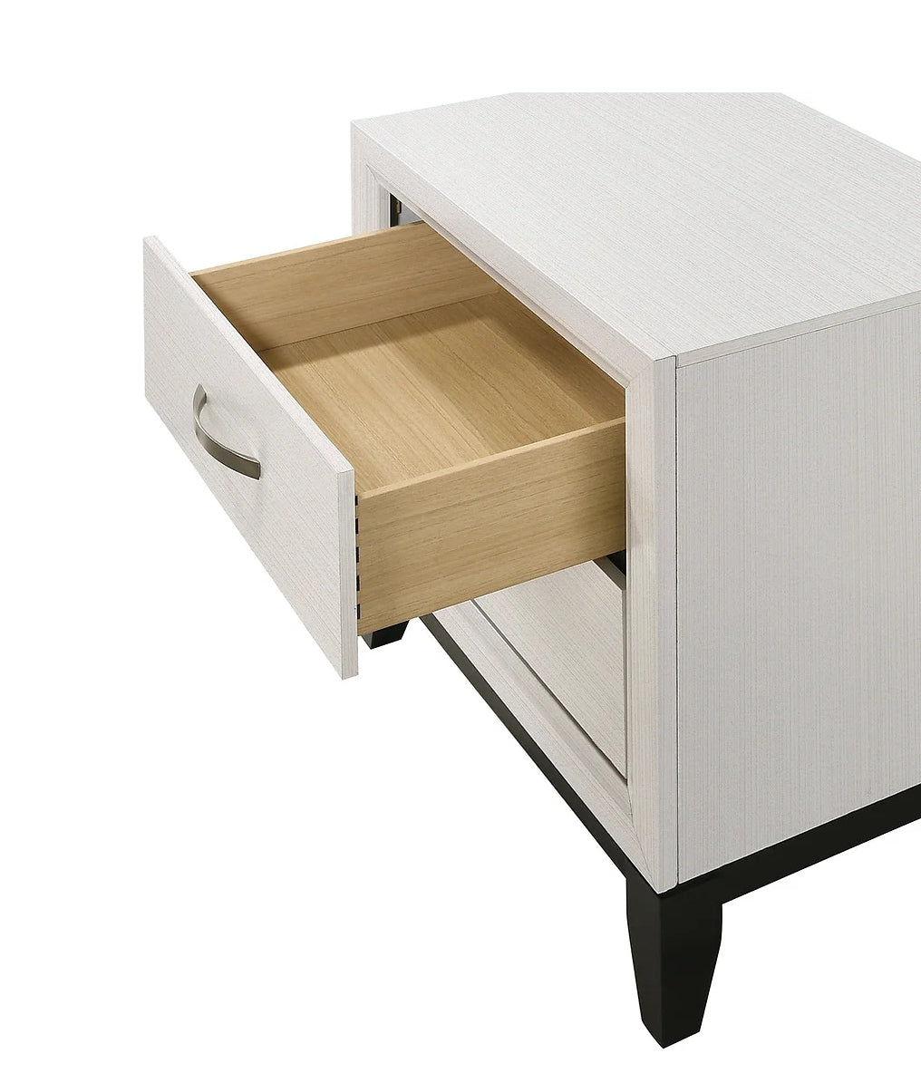 Caroline White 4 Piece Set Includes: QUEEN Bed, Dresser, Mirror, Nightstand