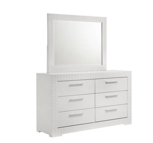 IVES BEDROOM Ives 4-piece Queen Bedroom Set White High Gloss