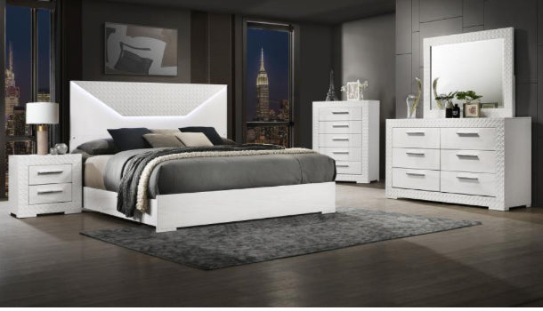 IVES BEDROOM Ives 4-piece Queen Bedroom Set White High Gloss